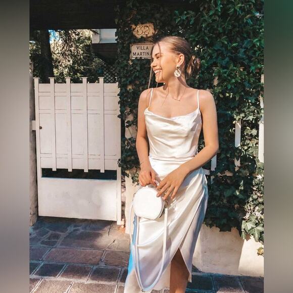 House of CB Reva Satin Gathered Corset Gorgeous Dress Ivory Size XS NEW - Picture 2 of 6